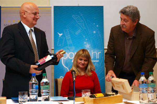prof. Ivan Dropuljić, Gordana Županac, Željko Suhadolnik detalj s najave
